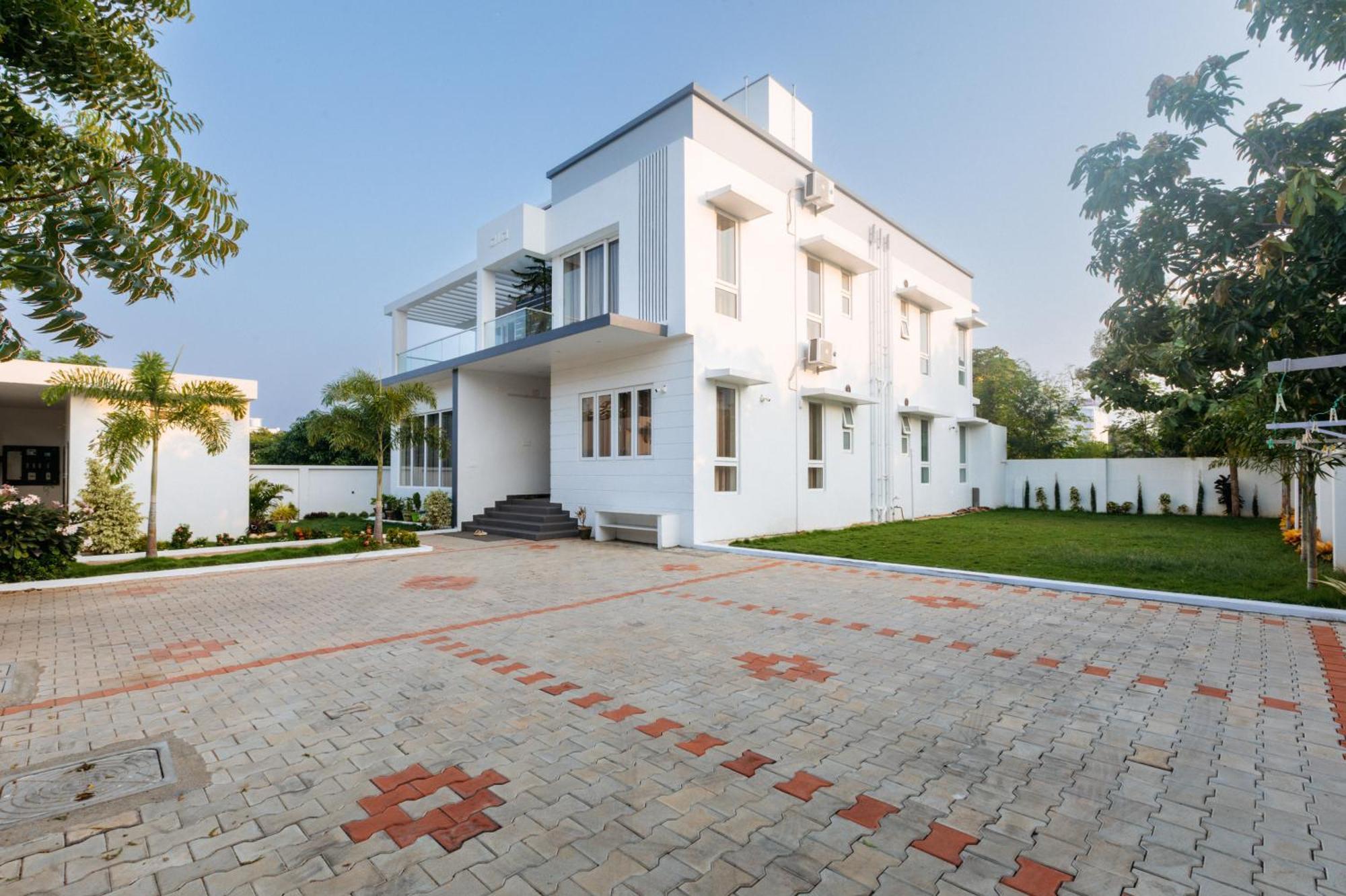 Villa Kites - Covelong - A Raj Beach House *